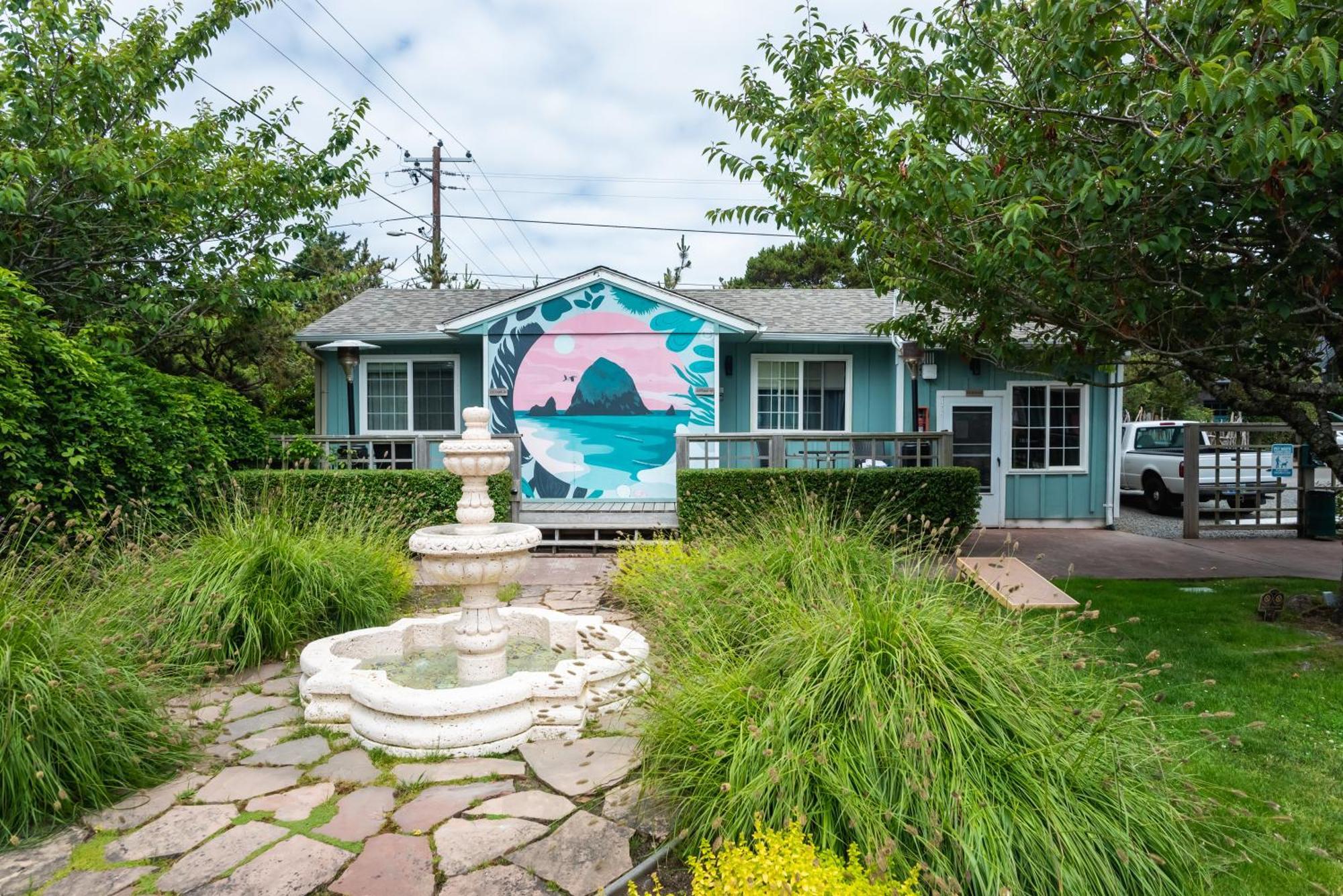 Inn At Haystack Rock Канън Бийч Екстериор снимка